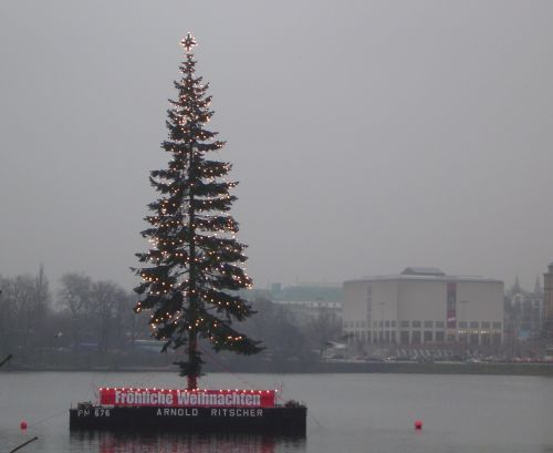 Weihnachtsbaum auf der Binnenalster, Hamburg, 23.12.2005, Photo: Friedhelm Peper